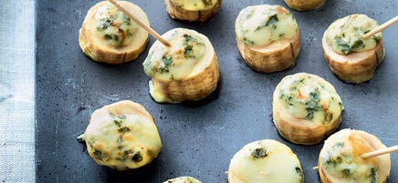 Bouchées de banane au roquefort
