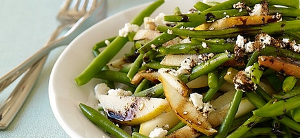 Salade de haricots verts au chèvre et à la poire