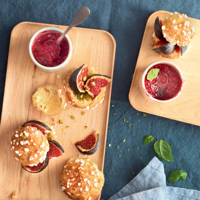 Photo de/du Profiteroles aux figues et compote framboisée par WW