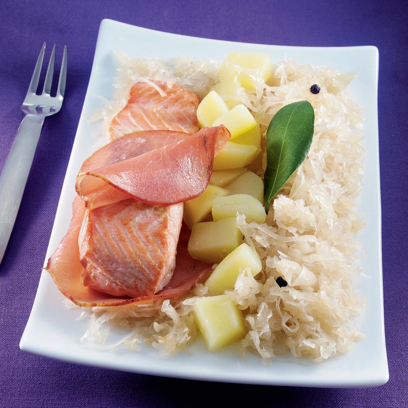 Photo de/du Saumon et croustillant de bacon en choucroute par WW