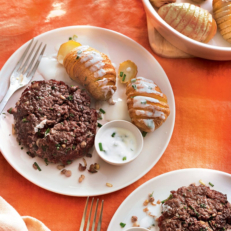 Photo de/du Tartare thaï snacké et pommes de terre en éventail par WW