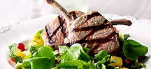 Côtelettes d’agneau au barbecue