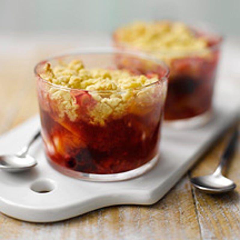 Photo de/du Crumble nectarine et fruits rouges par WW