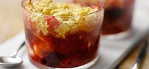 Crumble nectarine et fruits rouges