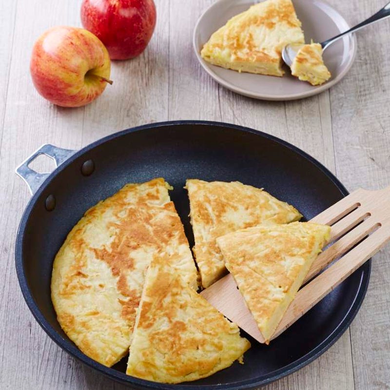Gâteau aux pommes, cuit à la poêle