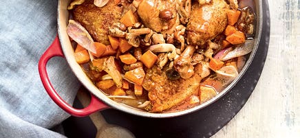 Coq au vin blanc et champignons forestier