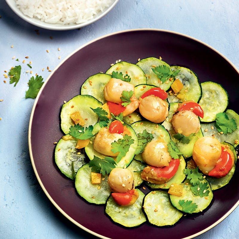 Saint-Jacques sautées aux courgettes et citron confit