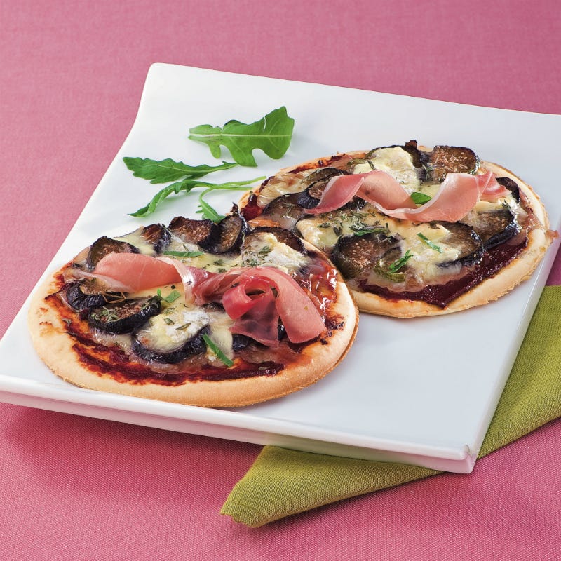 Photo de/du Pizzeta chèvre, figues et roquette par WW