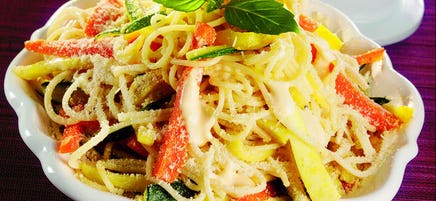 Pâtes fraîches à la carbonara de légumes