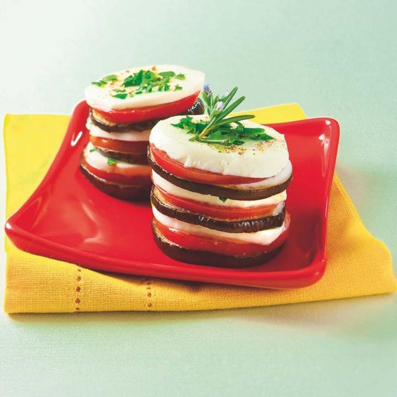 Photo de/du Millefeuille aux aubergines, tomates fraîches et mozarella par WW