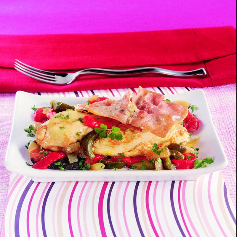 Photo de/du Poulet façon basquaise par WW