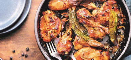 Poulet à la bière et à l'oignon