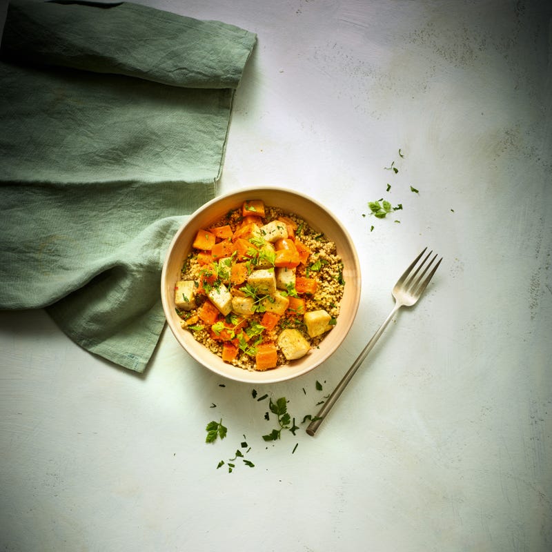 Veggie bowl de quinoa à la patate douce