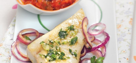 Plancha d'espadon à la piperade
