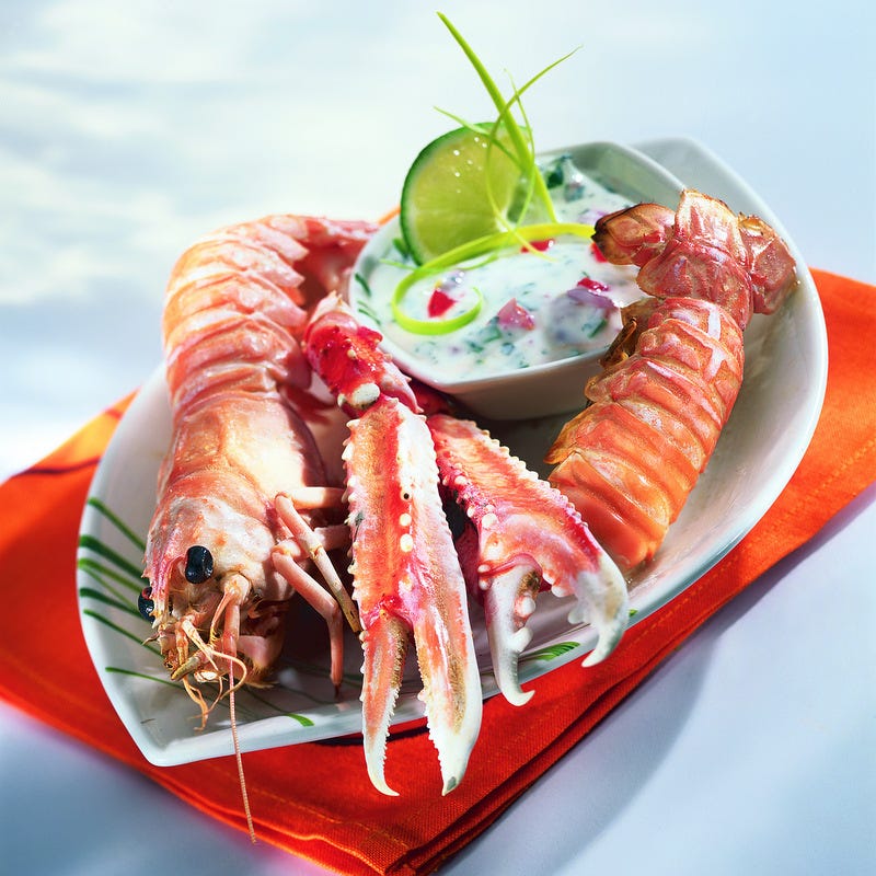 Photo de/du Langoustines flambées, sauce vierge par WW