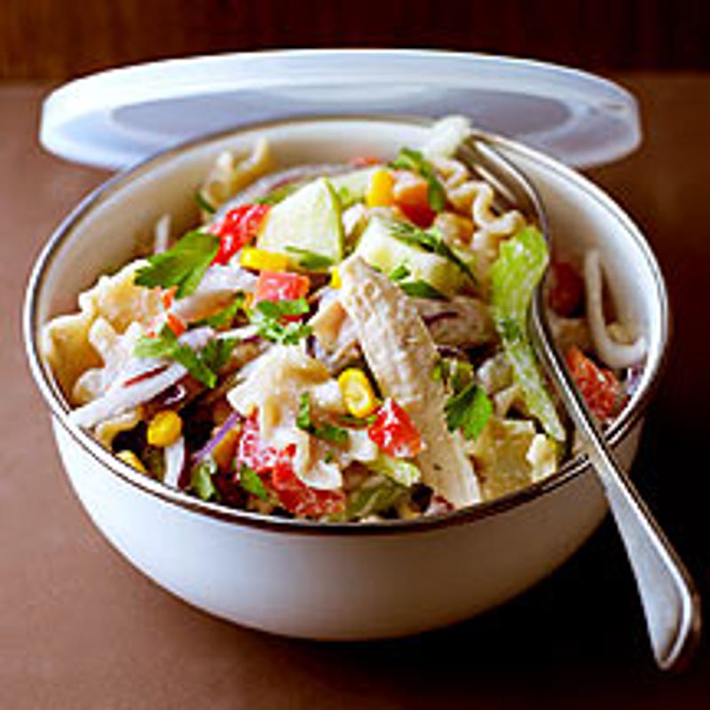 Salade de poulet aux pâtes complètes