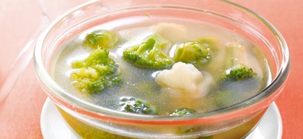 Bouillon de poule aux 3 choux
