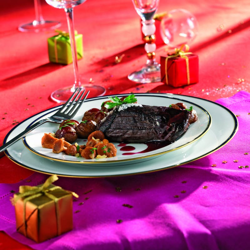 Photo de/du Pavés de biche à la bourguignonne par WW