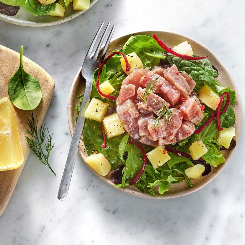 Assiette de thon rouge mariné