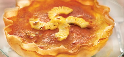 Tarte à l'ananas, caramel et poivre