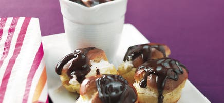 Profiteroles au chocolat
