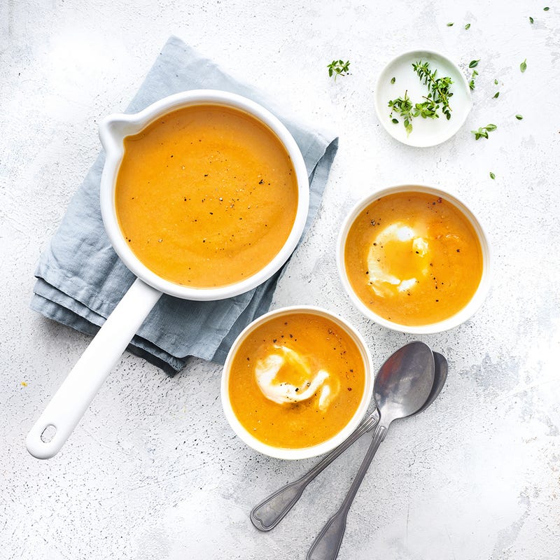 Soupe de pois cassés à l’œuf poché