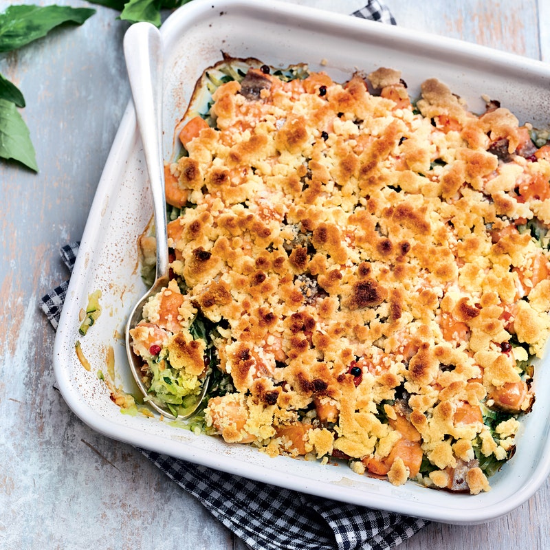 Crumble de courgettes au saumon