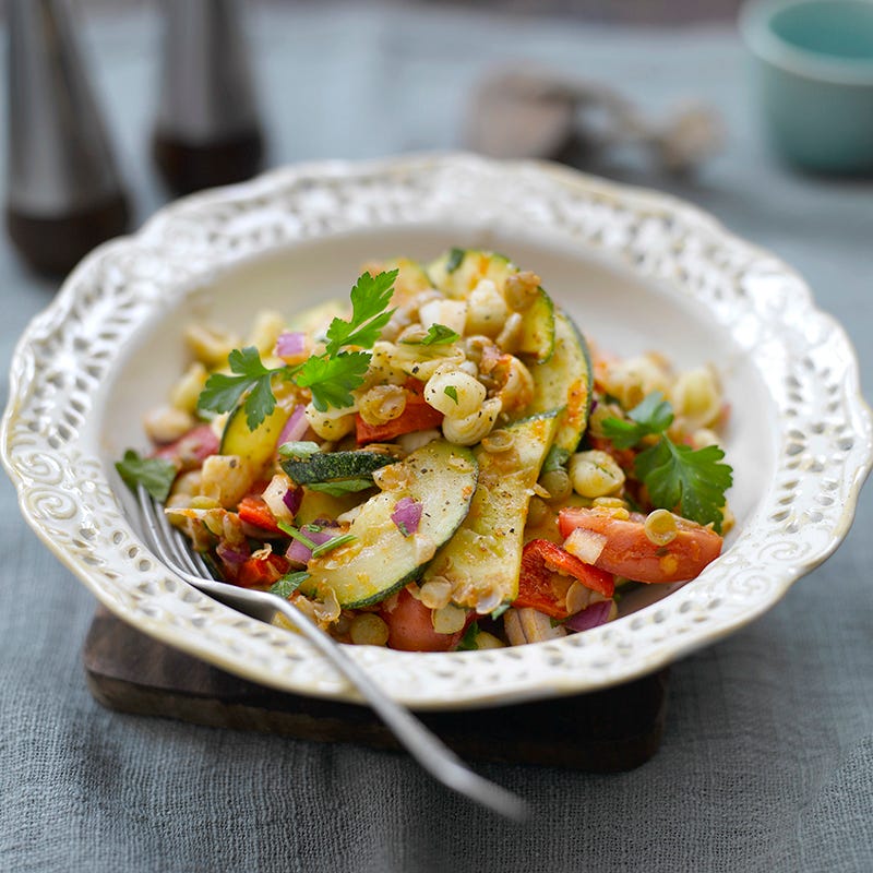 Photo de/du Salade de pâtes aux légumes grillés et lentilles vertes par WW