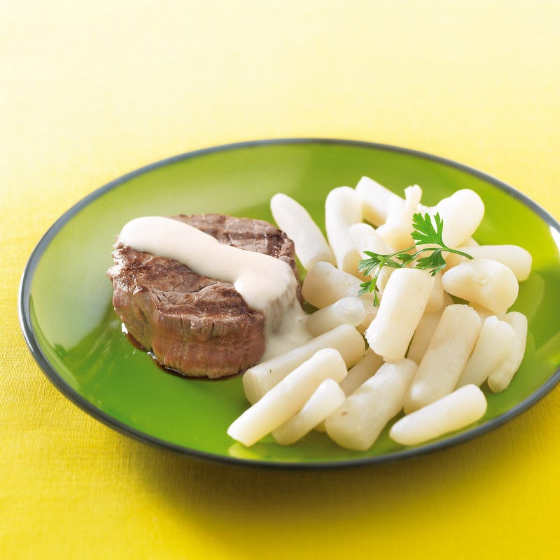 Photo de/du Tournedos grillés, salsifis, sauce au livarot par WW