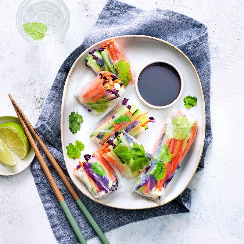 Rouleau de printemps aux crudités et feta