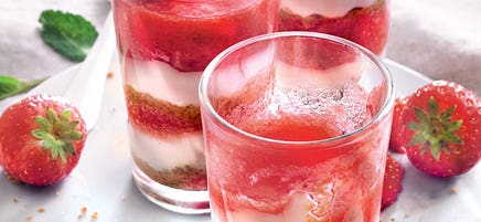 Verrine biscuitée aux fraises