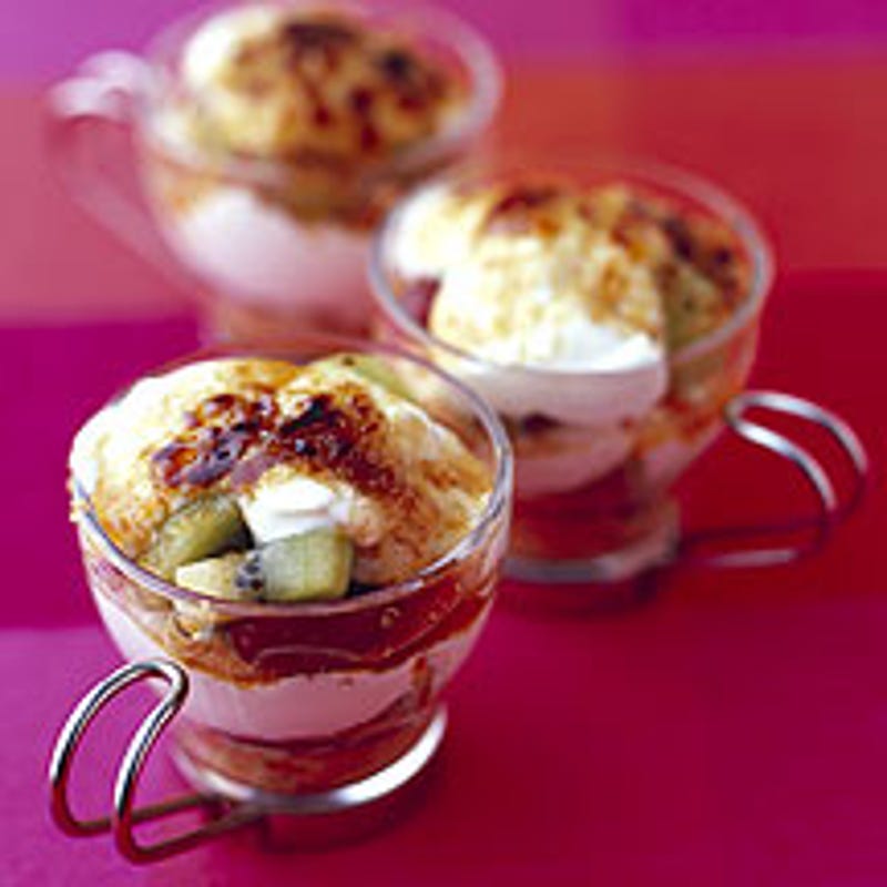 Photo de/du Verrines de cheescake au kiwi et aux raisins par WW