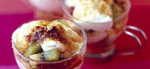 Verrines de cheescake au kiwi et aux raisins