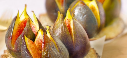 Tartelette d'avoine aux figues caramélisées