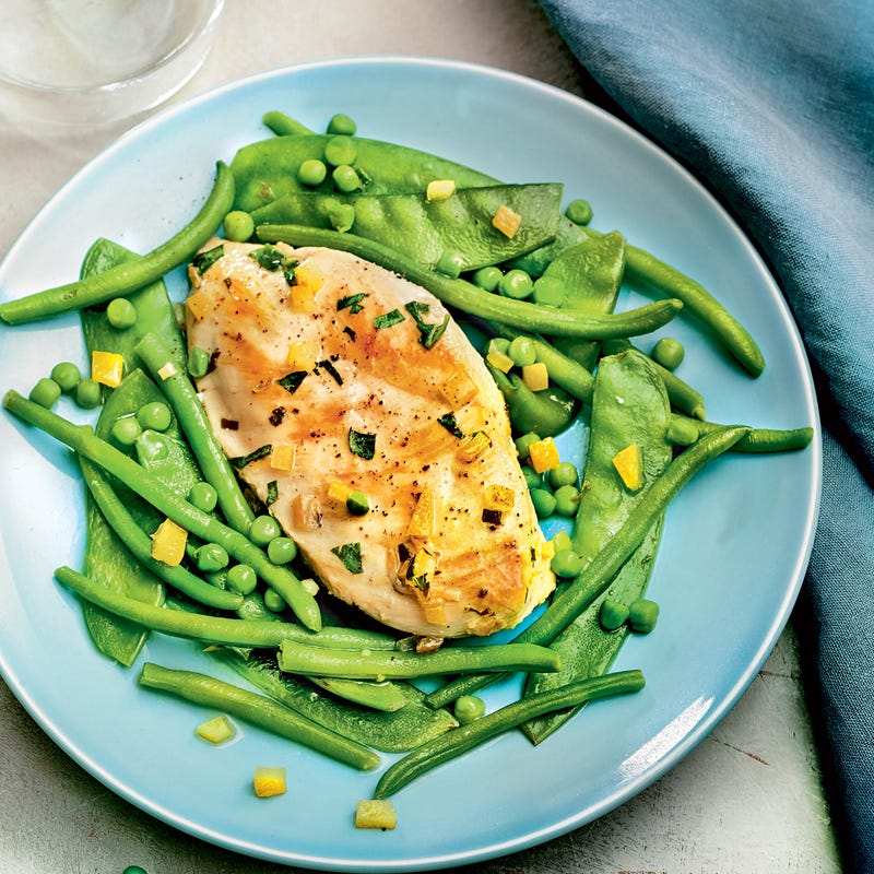 Poulet au citron et fricassée de légumes verts