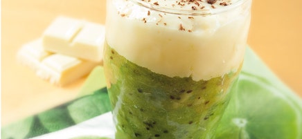 Soupe de kiwi au chocolat blanc
