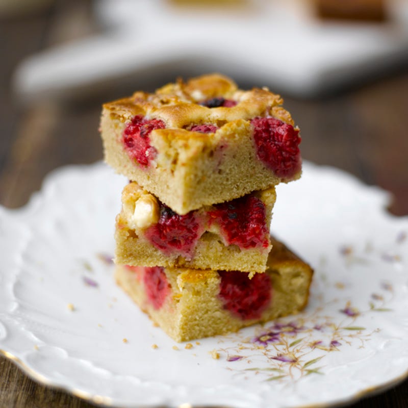 Photo de/du Carrés au chocolat blanc et aux framboises par WW
