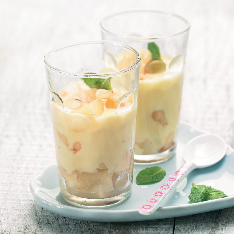 Photo de/du Pêches blanches aux amandes façon pannacotta par WW