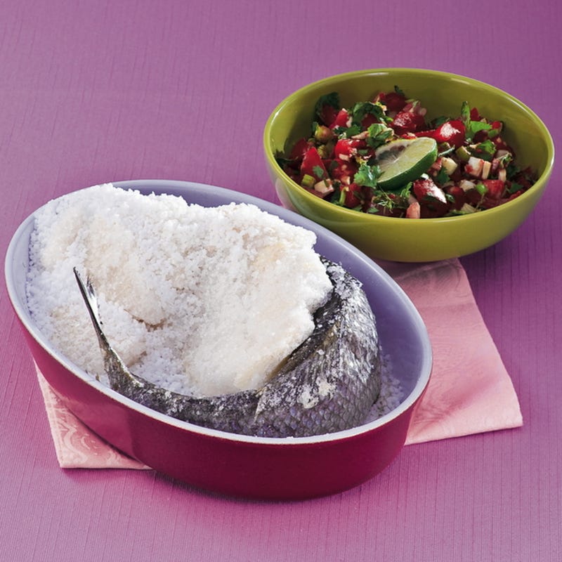 Photo de/du Bar farci au rougail d'herbes par WW