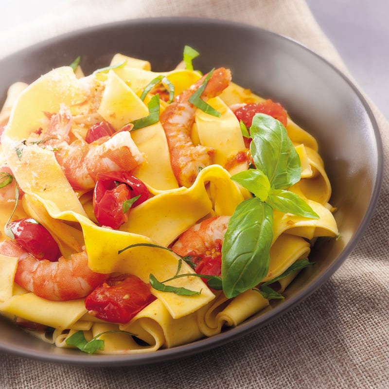 Photo de/du Pappardelles aux crevettes, ail et basilic par WW