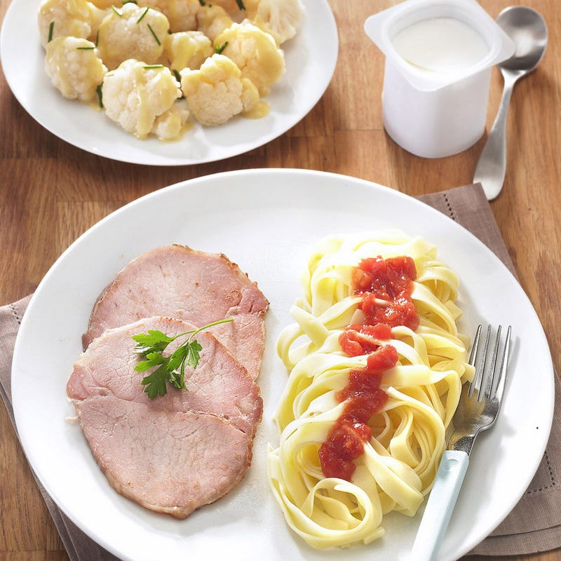 Photo de/du Fleurettes, rôti et tagliatelles par WW