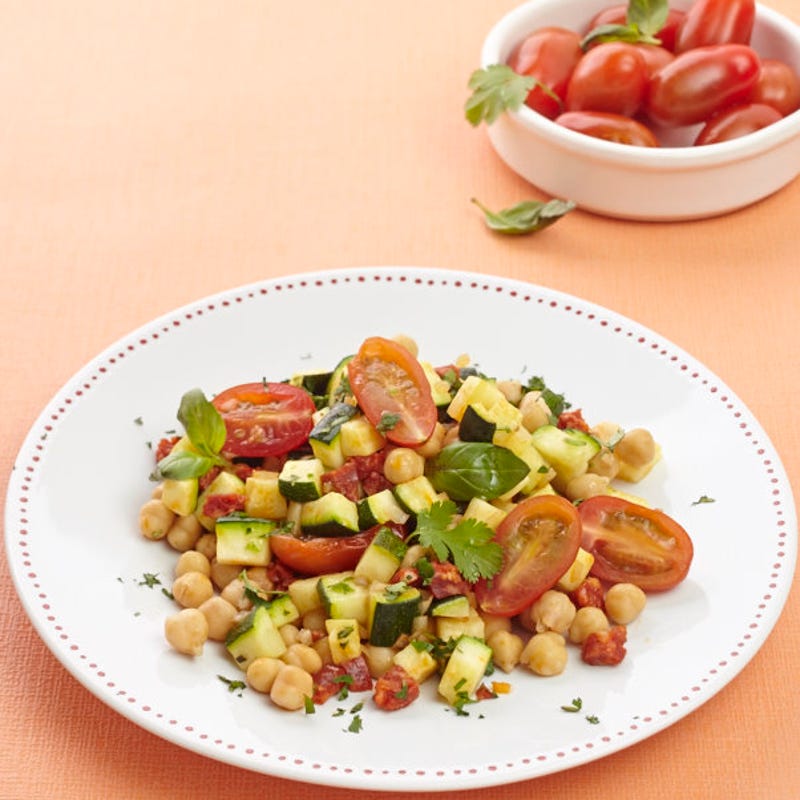 Poêlée de courgettes, pois chiches et chorizo