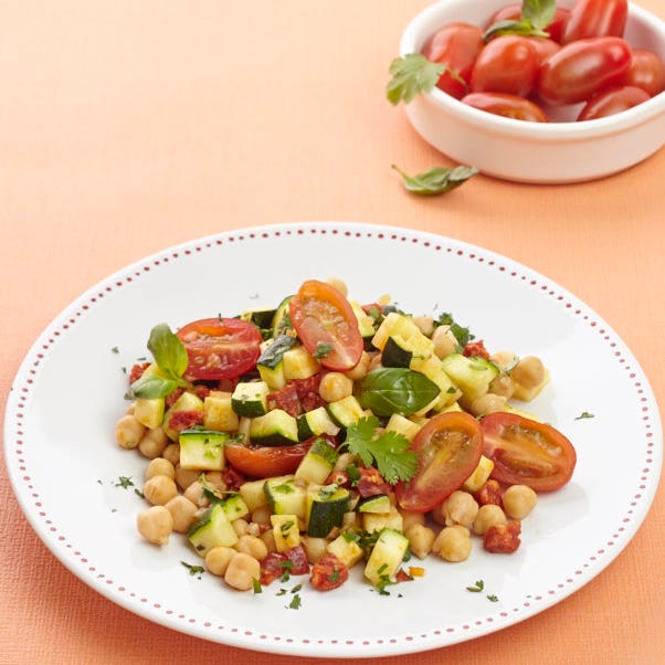 Poêlée de courgettes, pois chiches et chorizo