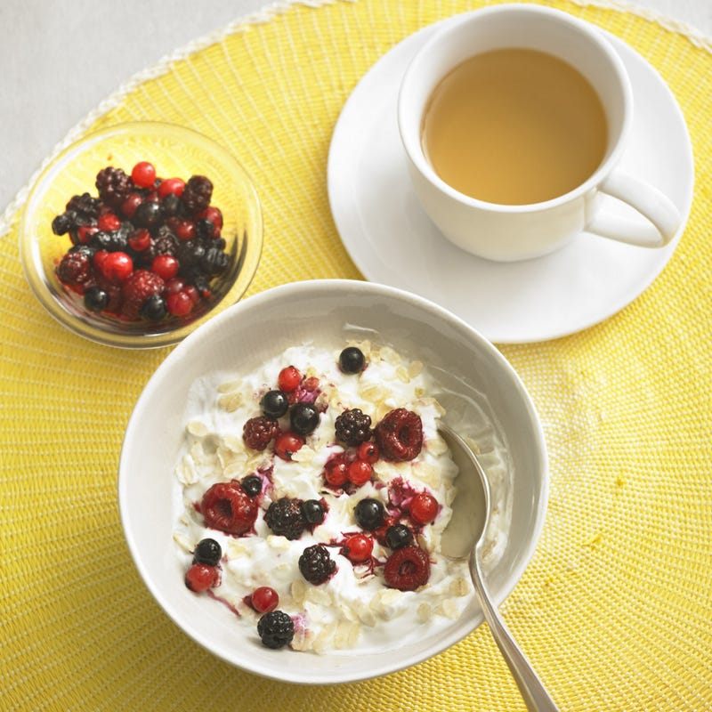 Photo de/du Flocons de riz, petits suisses et fruits rouges par WW