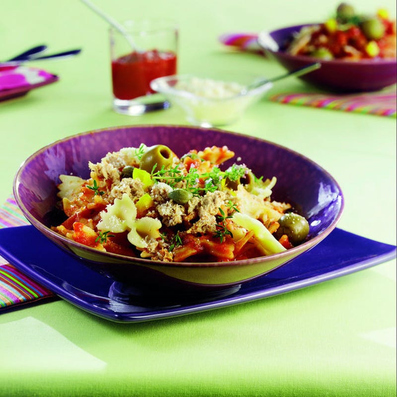 Photo de/du Farfalle aux miettes de thon à la provençale par WW