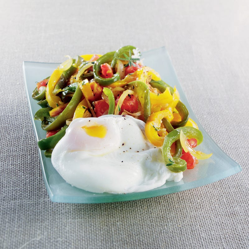 Poivronnade à l'oeuf poché