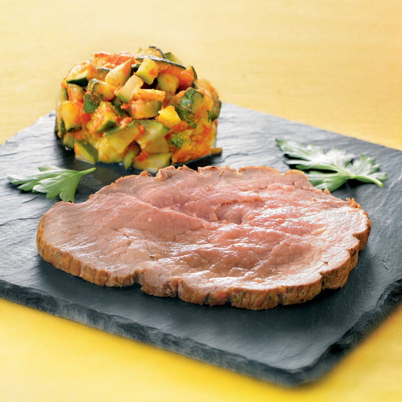 Photo de/du Rôti de boeuf aux herbes et ses légumes, yaourt par WW