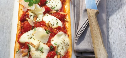 Pizza aux pignons de pin