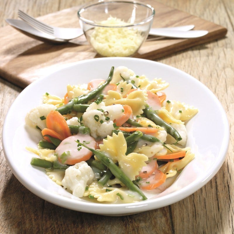 Foto van Farfalle met groentesaus en kaas door WW