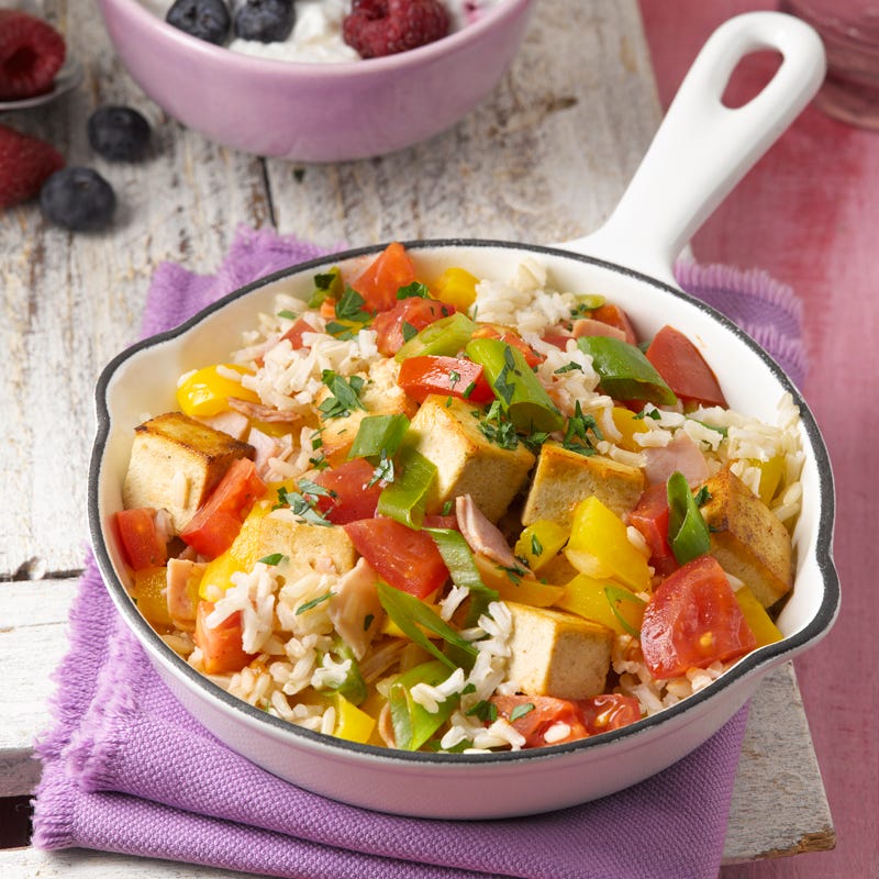 Rijstpannetje met ham en tofu